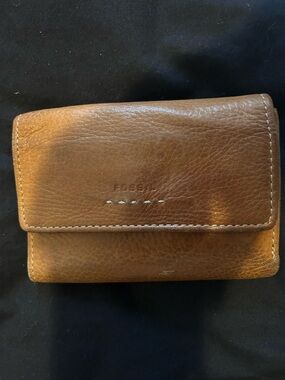 Fossil Tan Leather Compact Wallet
